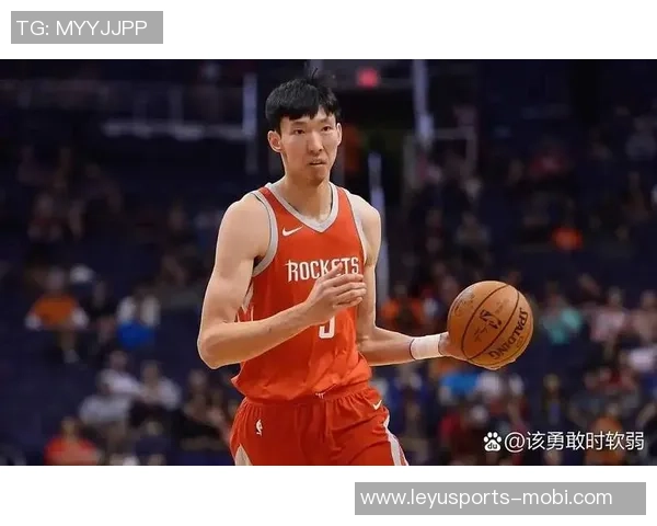 媒体人分析周琦单打风格对球队进攻流畅性的影响与战术调整建议 媒体人分析周琦单打风格对球队进攻流畅性的影响与战术调整建议