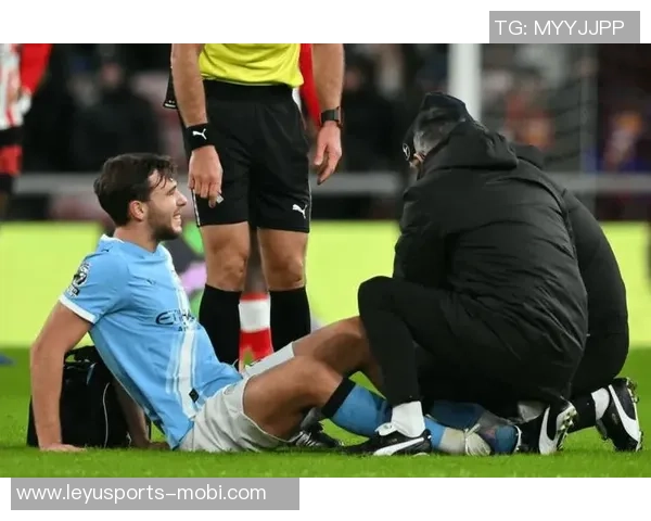 曼晚报道罗德里有望复出对阵利物浦科瓦契奇脚踝伤势仍未痊愈 曼晚报道罗德里有望复出对阵利物浦科瓦契奇脚踝伤势仍未痊愈