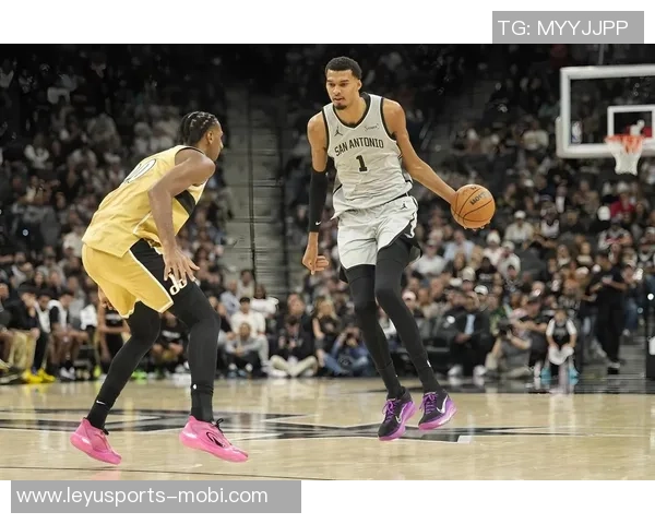 马刺以3-0横扫雷霆彻底打破其不可战胜的神话 马刺以3-0横扫雷霆彻底打破其不可战胜的神话